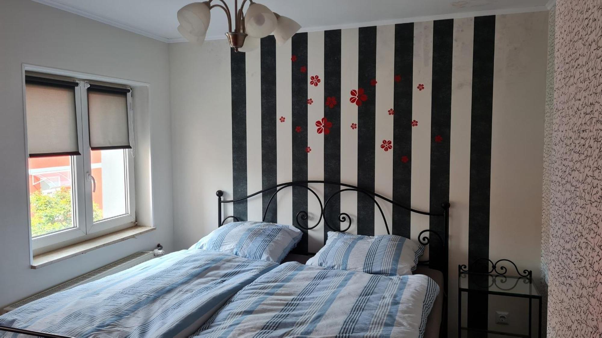 Ferienwohnung Mit Individueller Ausstattung - Jedes Zimmer Ist Anders Erfurt Exterior photo