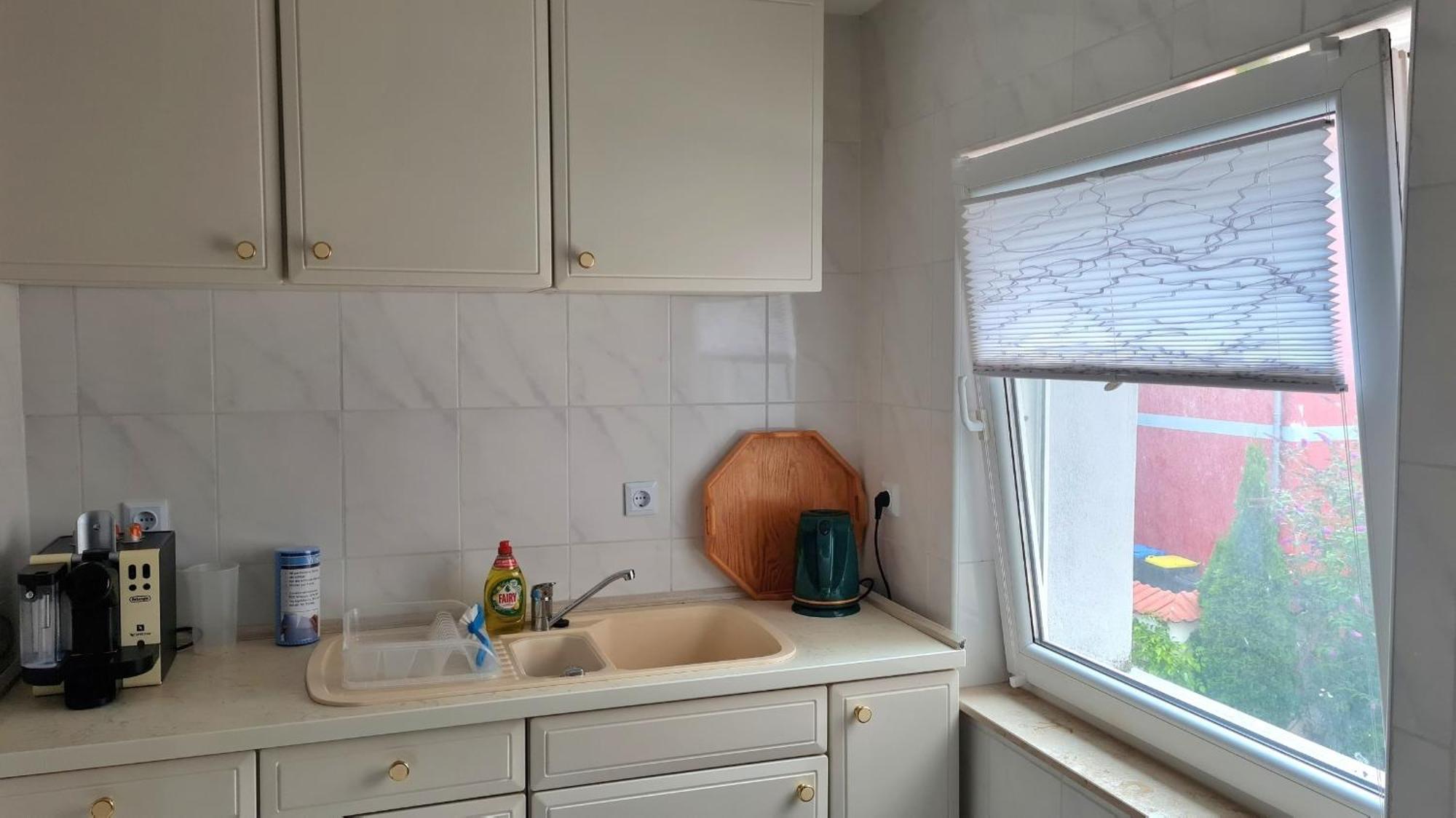 Ferienwohnung Mit Individueller Ausstattung - Jedes Zimmer Ist Anders Erfurt Exterior photo